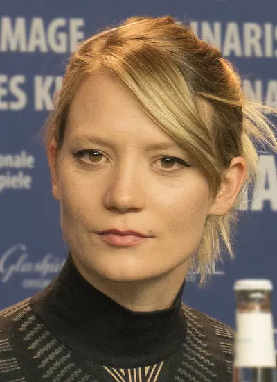 Image of Mia Wasikowska