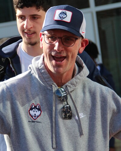 Image of Dan Hurley