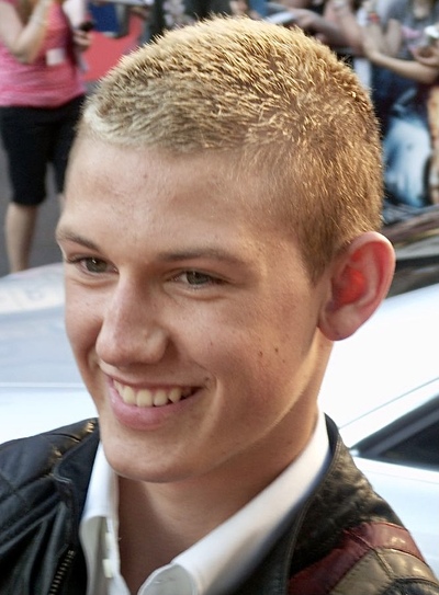 Image of Alex Pettyfer